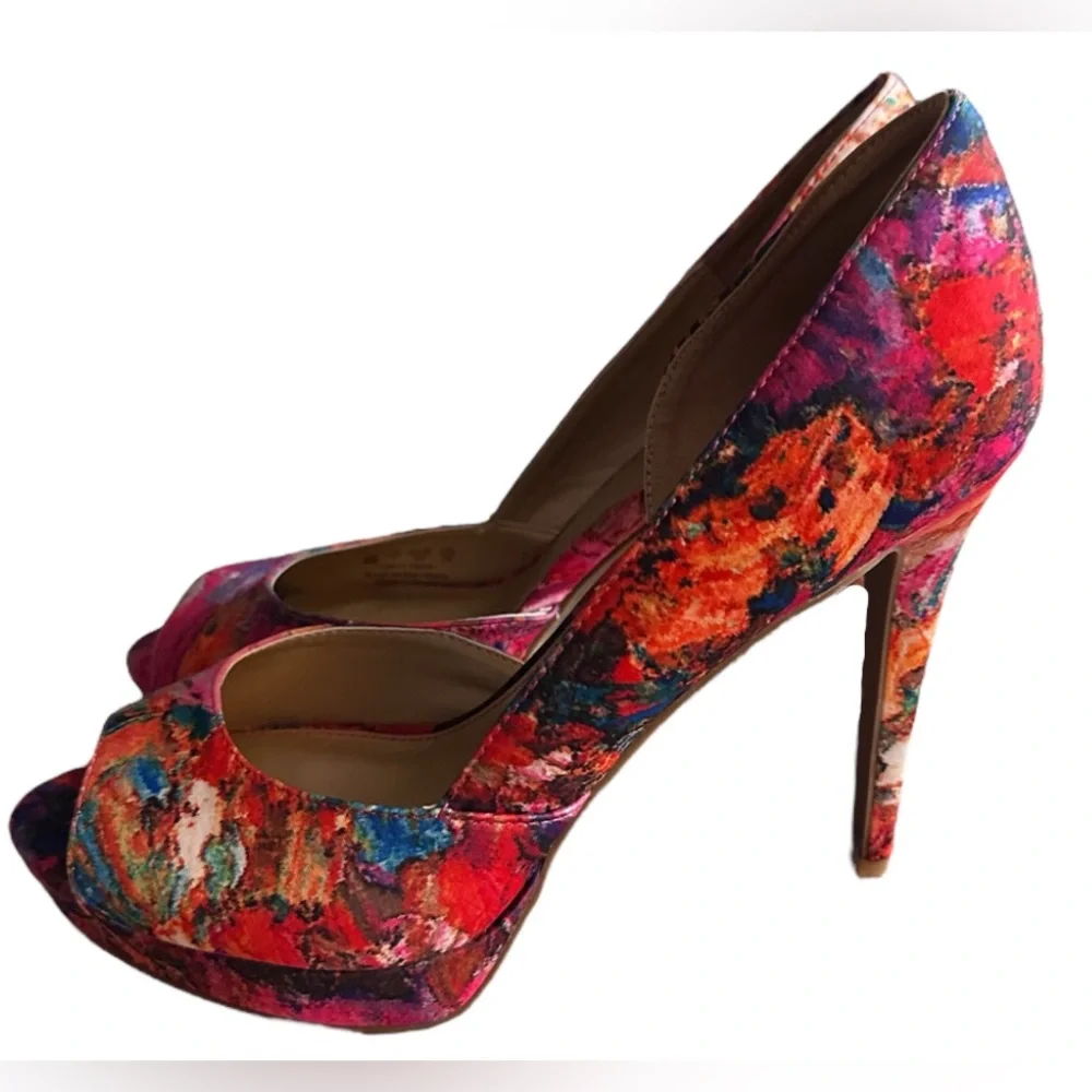 Fergalicious | Radical d'Orsay Platform Pumps ‘Water Floral’ | Size 9 | EUC